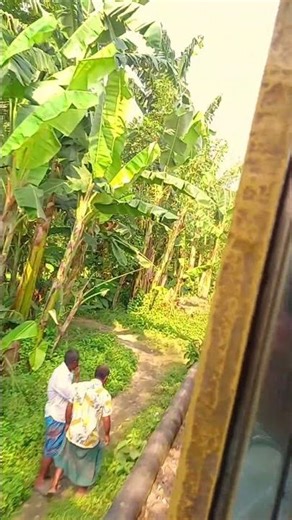 বাংলা ট্রেন ভ্রমণ | Bengali Train Travel