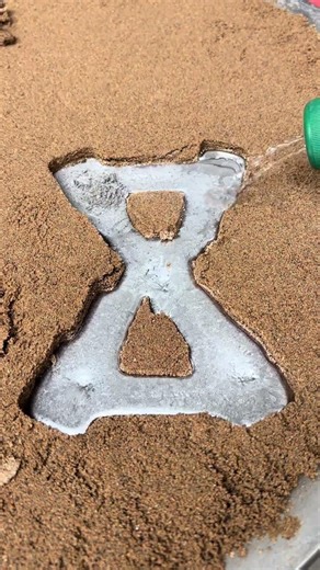 Triangular funnel shaped structure silver!