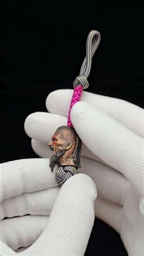 Noblie Viking Paracord Lanyard – Custom Skull-Warrior Bead