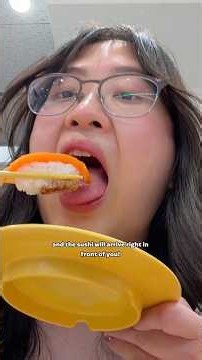 Trying Uobei Conveyor Belt Sushi in Shibuya