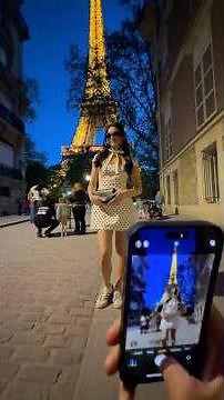 Did you even go to Paris if you didn’t get a cute Eiffel Tower pic 🙂‍↔️ #parisvlog #dailyvlog