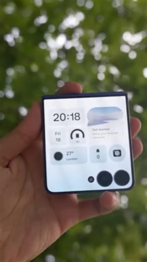 This Tiny Screen Changes Everything