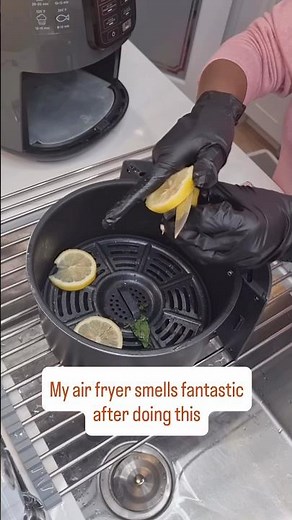 How I Keep My Air Fryer Fresh, Clean & Odor-Free 🍋