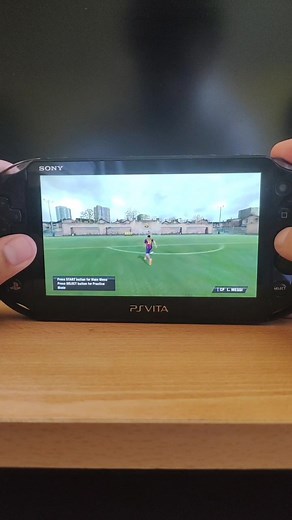 #fifa #fifa15 #futbol #futbol⚽️ #juego #playstation #psvita #sony #sport #messi #bocajuniors #boca #river #riverplate #bocavsriver #play #soccer #messi_king #fifas #ea #2015