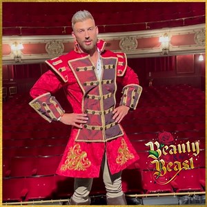 28 reactions · 4 comments | It's been a Beast of a year, let's make our Christmas Pantomime 2021 a Beauty 鹿 We can't wait to begin rehearsals for this year's Panto Beauty and the Beast with our incredible cast, including Jake Quickenden as the dashing Flash Hugo!  Book your tickets now to avoid missing out: https://bit.ly/2TC5eHA #NTRBeautyandtheBeast2021 #HaveYouGotYourTicketsYet #WeSupportNTR | New Theatre Royal | Facebook