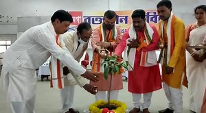 85K views · 1.1K reactions | Science Teachers' Association (2012) organized a blood donation camp at Maharani Tulsibati school. Minister Ratan Lal Nath attended the programme. TIWN Video March 6, 2022 https://www.youtube.com/watch?v=8F_gsPK67Cs | Tripurainfoway | Facebook