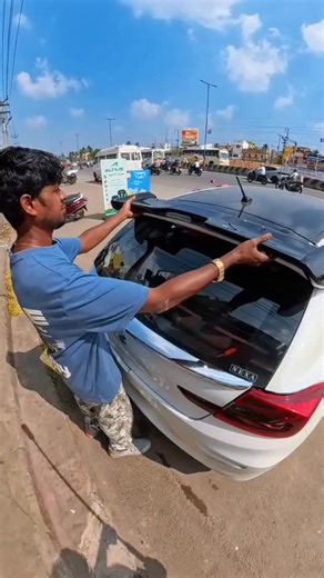 sticker shop on Instagram: "Bumble bee graphic wrap sticker 🔥 #stickershops #stickerlover #stickersheet #sticker #stickercar #stickerlove #stickerdesign #stickerlife #bumblebee #carsticker #carlove #car #carsdaily"