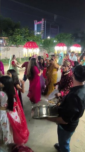 Wedding Party Dance Vibes | Fun & Energetic Dance Moments 💃🕺