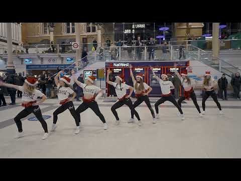 Christmas Flash Mob 2022🎅🏼