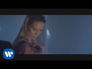 Mary Komasa - Come (you’ll wanna see how it ends) [Official Music Video]