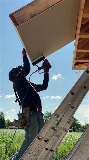 Installing sofit #workerlife
