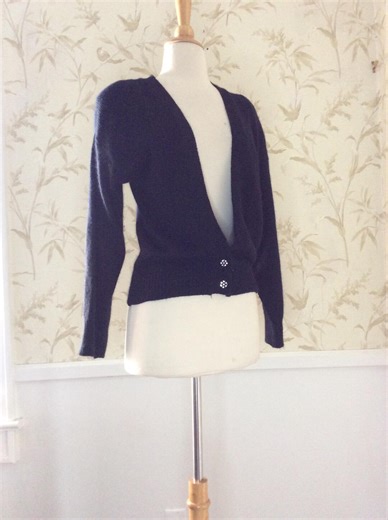 1980s Vintage Angora & Lambswool Plunge Neck Cardigan Sweater - Etsy