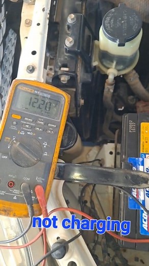 10K views · 93 reactions | #tips #howto diagnose alterntor not charging #mechanic #tutorial #troubleshooting common problem #carbonbrush #alternator Mechatronics Tyronn @topfans | Mechatronics Tyronn | Facebook