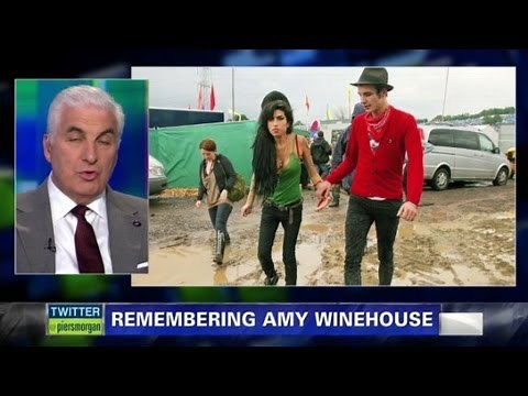 Amy Winehouse's dad blames ex for drugs