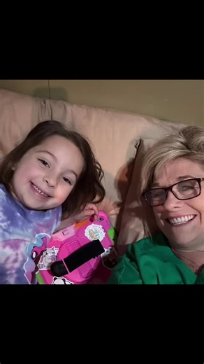 Lisa Robinson (@lisarobinson100)’s videos with Livin' My Best Life - Dylan Scott