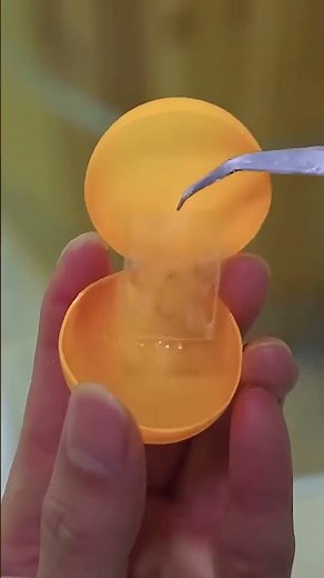 The chubby girl called her ghost brother to go online, but her devilish mother found out!