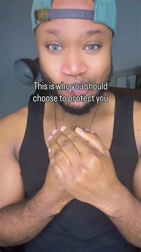 X-Designer Breeds on Instagram: "The best home security you’ll ever need! #poodle #toypoodle #puppy #dogbreeder #xdesignerbreeds #xpurebreds #caninecurator #reels #dallas #texas #poodlebreeder #homesecurity"