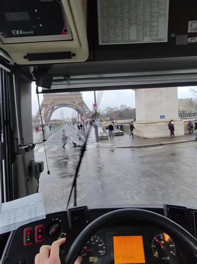 Exploring Ghorba: Chinese Culture in Paris