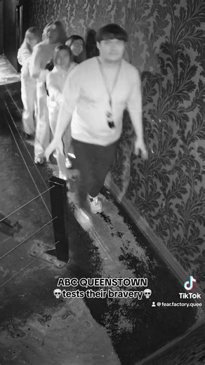 ABC Queenstown, it was a pleasure to scare you! Keep your eyes peeled for part 2 and 3 of their visit 👀 #Halloween #horror #queenstown #newzealand #spookyseason #hauntedhouse #reelschallengereelschallengereelschallengereelschallenge2025 | Fear Factory Queenstown
