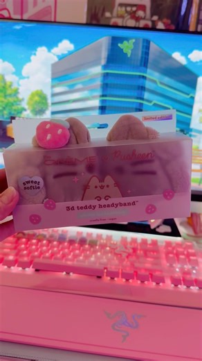The Creme Shop x Pusheen 3D Teddy Plush Spa Headband LE Cat Strawberry Plushie eBay Sold