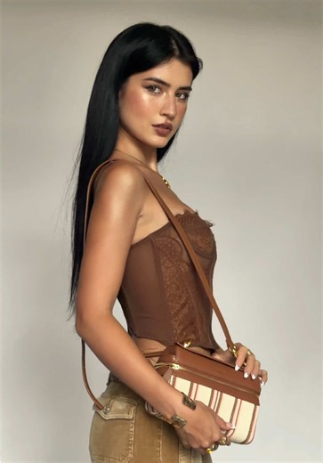 A design with a meaningful story 🤍 @PEDRO In collaboration with the ethical fashion institute, the pedro x efi alyssa bag features beautifully handwoven fabric crafted by talented artisans in burkina faso 🇧🇫 And this is more than just purchasing a bag it’s supporting craftsmanship, empowering artisans, and helping preserve traditional techniques through ethical fashion fashion with purpose always means a little more ✨ #effortlessessential #pedroshoes_kh