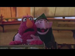 Follow That Bird: A Job for Super Grover