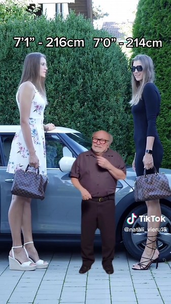 When you meet two tall sisters… #7fttall #tallgirls #tallwomen #dannydevito #tallvsshort