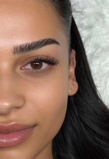 Half Set Lash Extensions by Mirelle Sydney