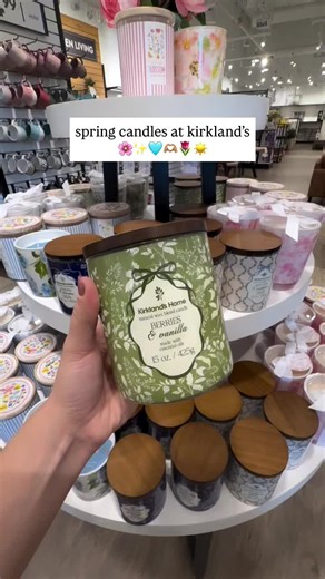 spring scents are here 🌸🌿✨ #springcandles #newarrivals