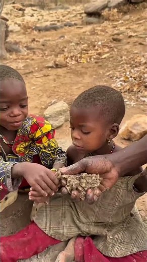 The daily life and diet of the Hazarbi tribe #viralshorts2025