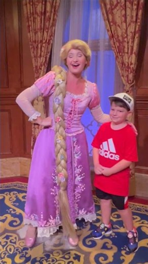 Meeting Rapunzel Meet & Greet Tangled in The Magic Kingdom at Disney World