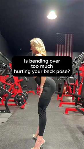 I correct this on so many of my posing clients. Back pose is not just a tie-in show, we need to display balance from top to bottom. Look at the difference of my shape once I pull my shoulders up. Also can you see what it does to the upper glutes Credit @niccolebikinipro_ifbbpro … #bikiniposing #fitmodelposing | Muscle & Fitness Hers