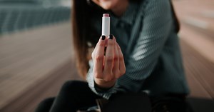 #LabelloChallenge : quel est ce défi TikTok qui pousse les adolescents au suicide ?