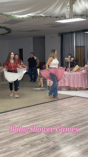 41K reactions · 8.2K shares | Esta en puerta tu Baby Shower y no sabes que juegos puedes hacer para hacerlo más divertido!!?? Mira este video!!! ❤️❤️❤️  PINTEREST #videosvirales #Videosdelared #ideasbabyshower #babyshowerdivertido | Sueñalo Bonito Irapuato | Facebook