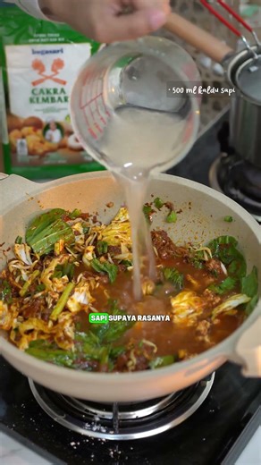 When cooking Aceh noodles, the spices must be really strong.