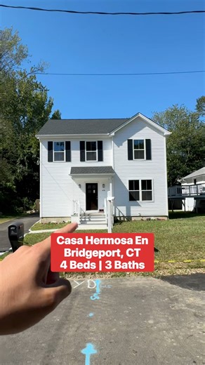 13K views · 154 reactions | Casa Hermosa En Bridgeport, CT. 4 Cuartos y 3 Banos. - Video created by Steve Ruiz-Esparza with eRealty Advisors, INC.Listed by:The Elite Team of Yellowbrick Real Estate, Kyle Frizell, Yellowbrick Real Estate LLC | Ruiz-Esparza Real Estate | Facebook