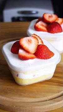 材料4つ！タッパーそのままショートケーキ作り方！#簡単レシピ