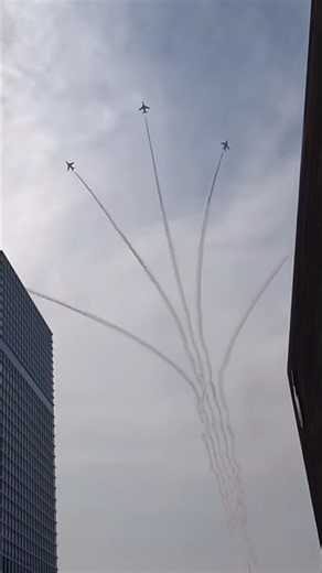 【アジア大会 ブルーインパルス】名古屋の市街地真上でサンライズ！しかも公式展示初、5番機突き抜け！