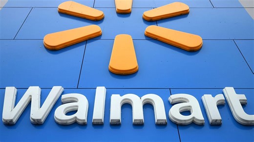 Walmart's 'soft' winter gloves are flying off shelves & they come in 10 colors