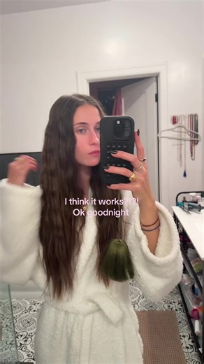 Molly (@mollevs1)’s videos with Flower - Moby