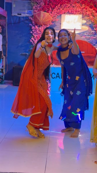 Chatpate haryanvi song 😋 | haryanvi dance | Nishu Gujjari | #birthday #party #desi #masti #shorts