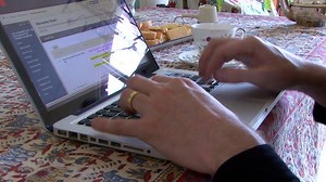 Swinburne Online Design eLA Phil takes you inside our online studio. | Swinburne Online