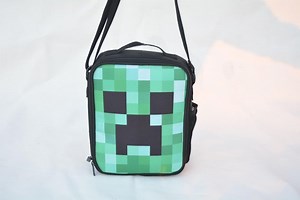Things we love: Back to School Minecraft Lunch Boxes