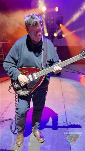 Will Sergeant Plays Echo & The Bunnymen’s “The Killing Moon” riff at a recent Soundcheck 🎸 #guitar