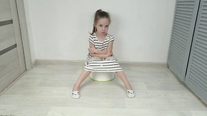 Little Girl Sitting On Toilet Problem Stock Footage Video (100% Royalty-free) 1042482820 | Shutterstock