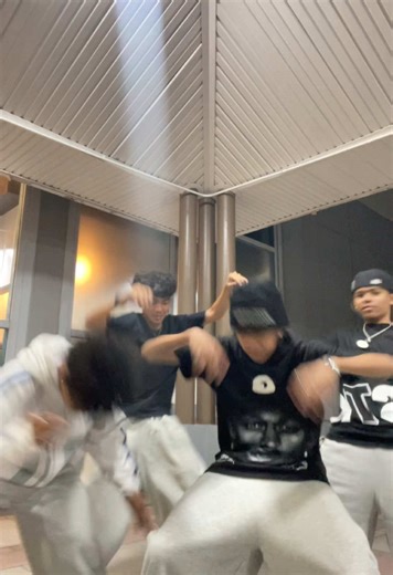 Woop Woop Dance Trend on TikTok