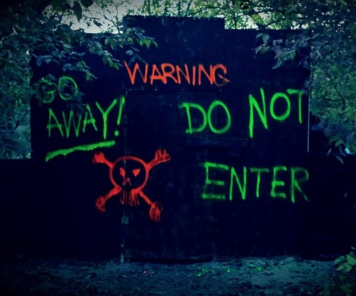 PVC Haunted Tunnel With Laser Vortex