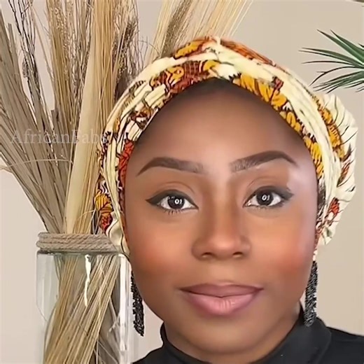 1.1K views | Discover our bold, satin-lined Easy Headwraps!  They combine the hair protection of satin with the style of African wax prints — and are super easy to tie, like a bonnet with straps. Perfect for busy days, hair treatments, or making a bold statement. Customer favorites sell fast — grab yours before it’s gone!  Shop via our webshop  Worldwide delivery | AfricanFabs | Facebook
