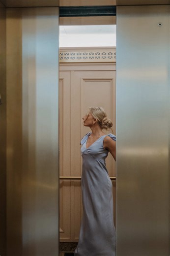 Replying to @Seleenna results from the elevator!! @Mj #elevatorphotoshoot #elevatorfear #seniorphotos