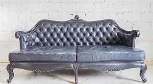 5 astuces pour peindre un canapé en cuir